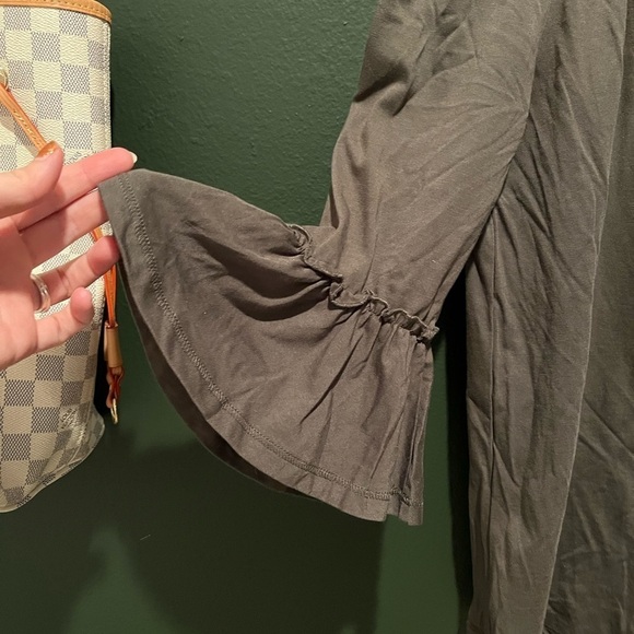 Micheal Kors- off the shoulder. Green XS - Picture 3 of 6